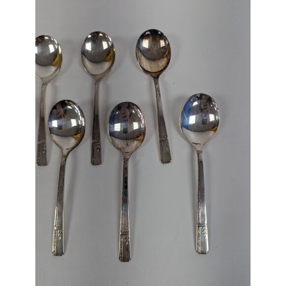 Oneida GRENOBLE Prestige Silverplate Flatware Silverware Set 8 Soup Spoons - Picture 3 of 7
